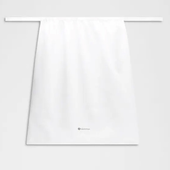 NWT Lululemon Leather Alternative Shoulder Bag
Cashew - Picture 6 of 11